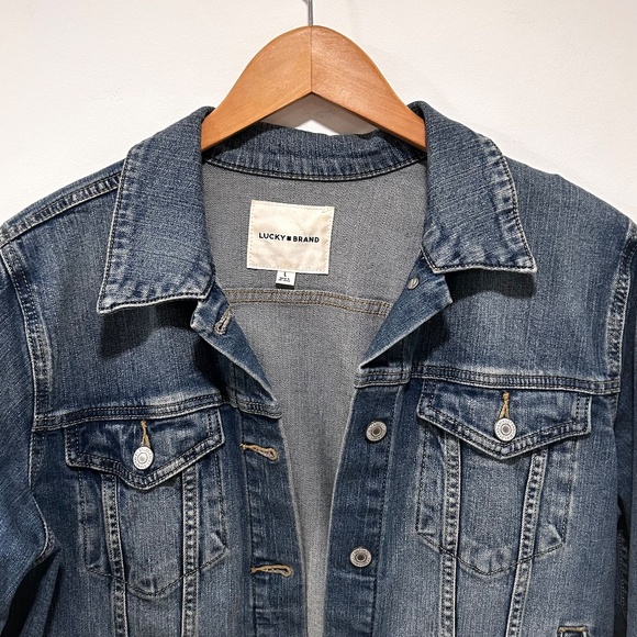 Lucky Brand Tomboy Trucker Women's Denim Jacket - Medium - Blue Vintage Wash - Picture 3 of 9